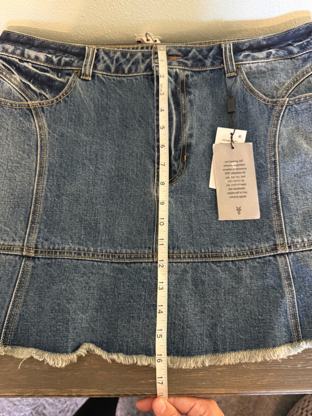 NWT FRYE Women's Flounce Hem Blue Denim Jean Mini Skirt Size 31 Mustang Wash - Picture 5 of 6